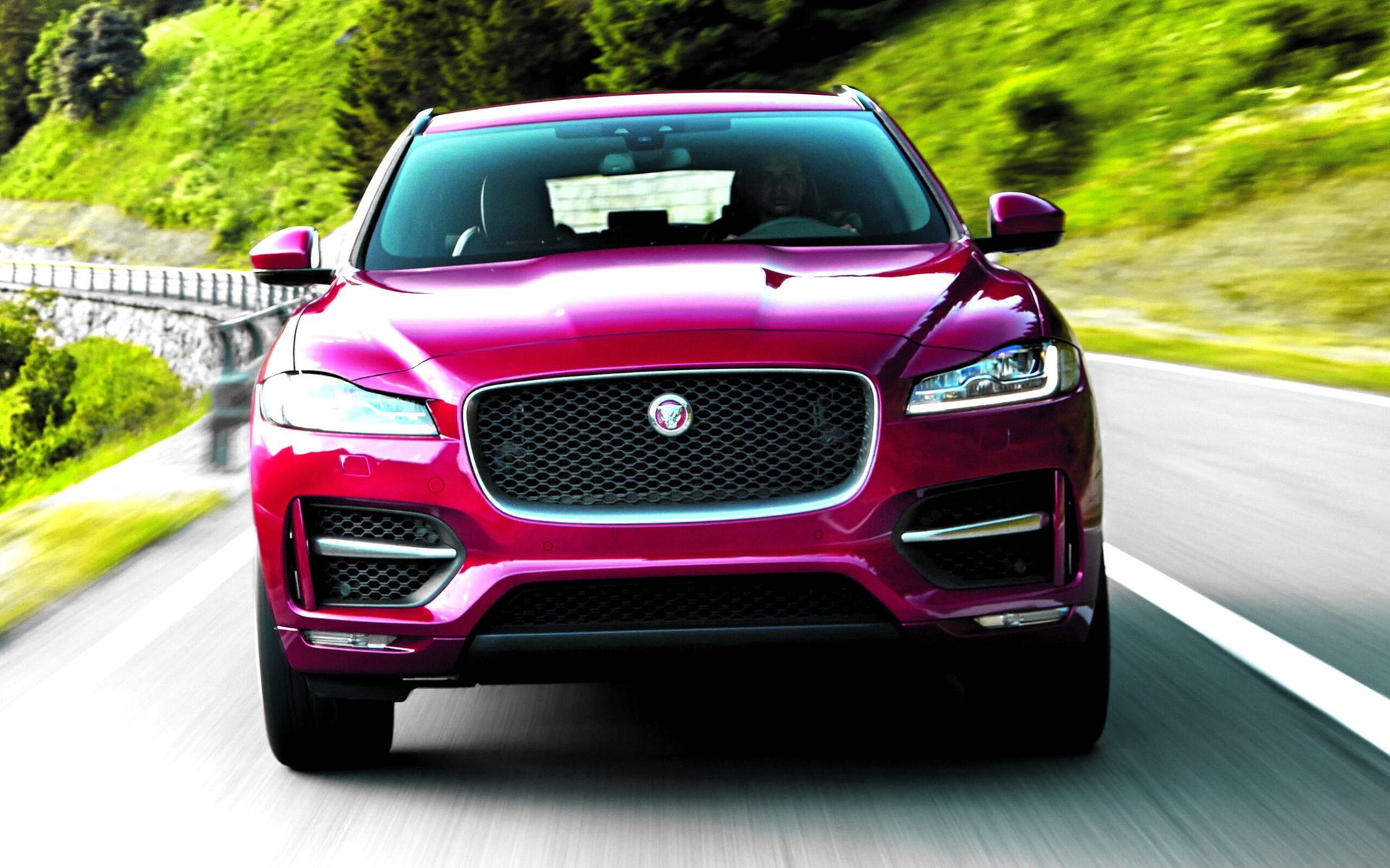 Land Rover and Jaguar Recall 170,000 Mild Hybrid SUVs After NHTSA Safety Review